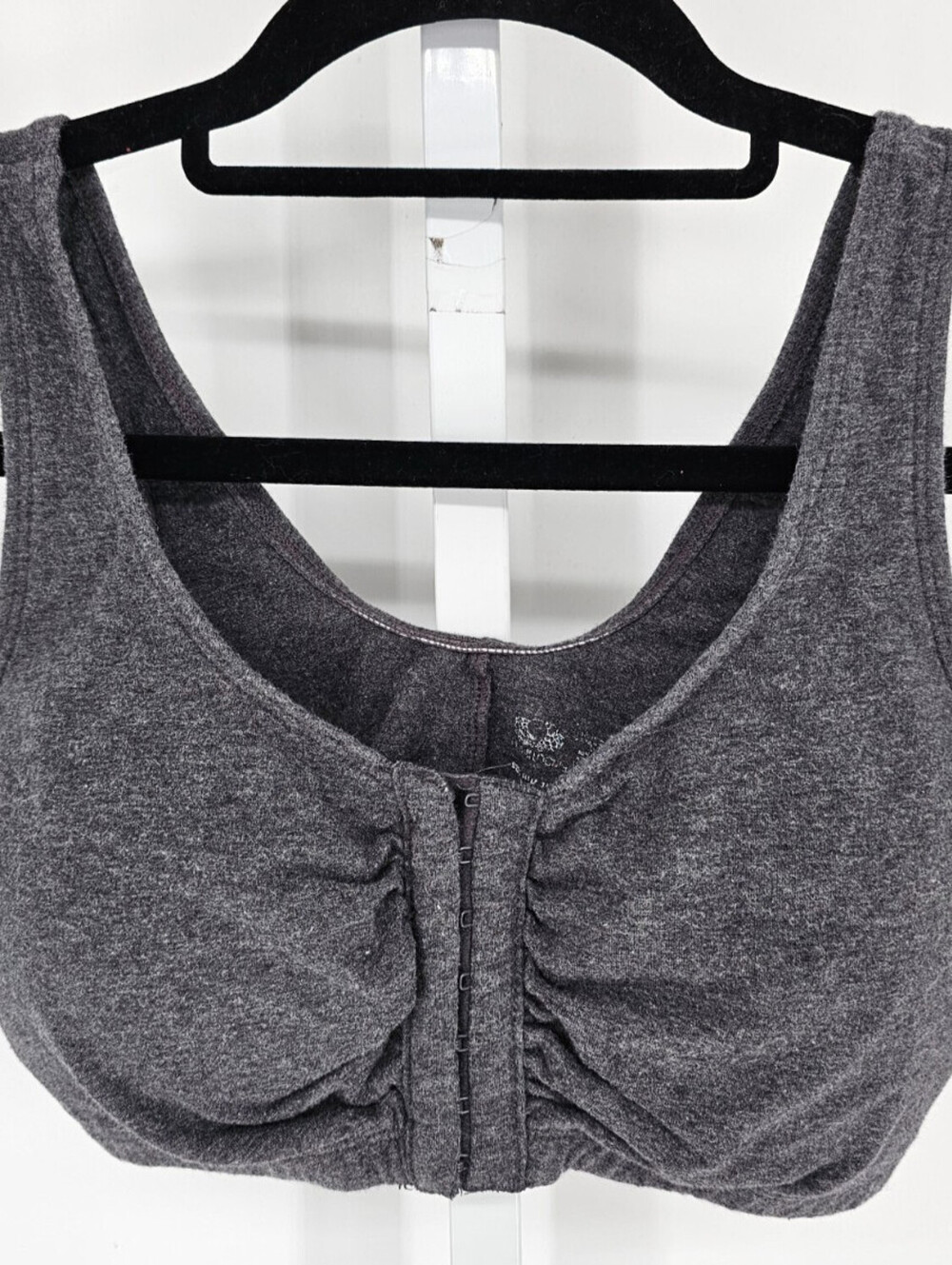 Fruit of the Loom Womens Sz XL Front Clasp Cotton T Shirt Bra Gray
